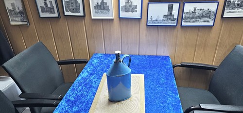Bergbau lok werkstatt - bergbau,
