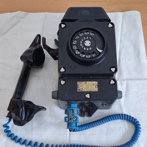 Altes grubentelefon - altes, grubentelefon/
