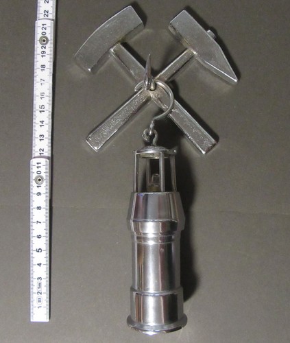 Grubenlampe mit - ⚒,